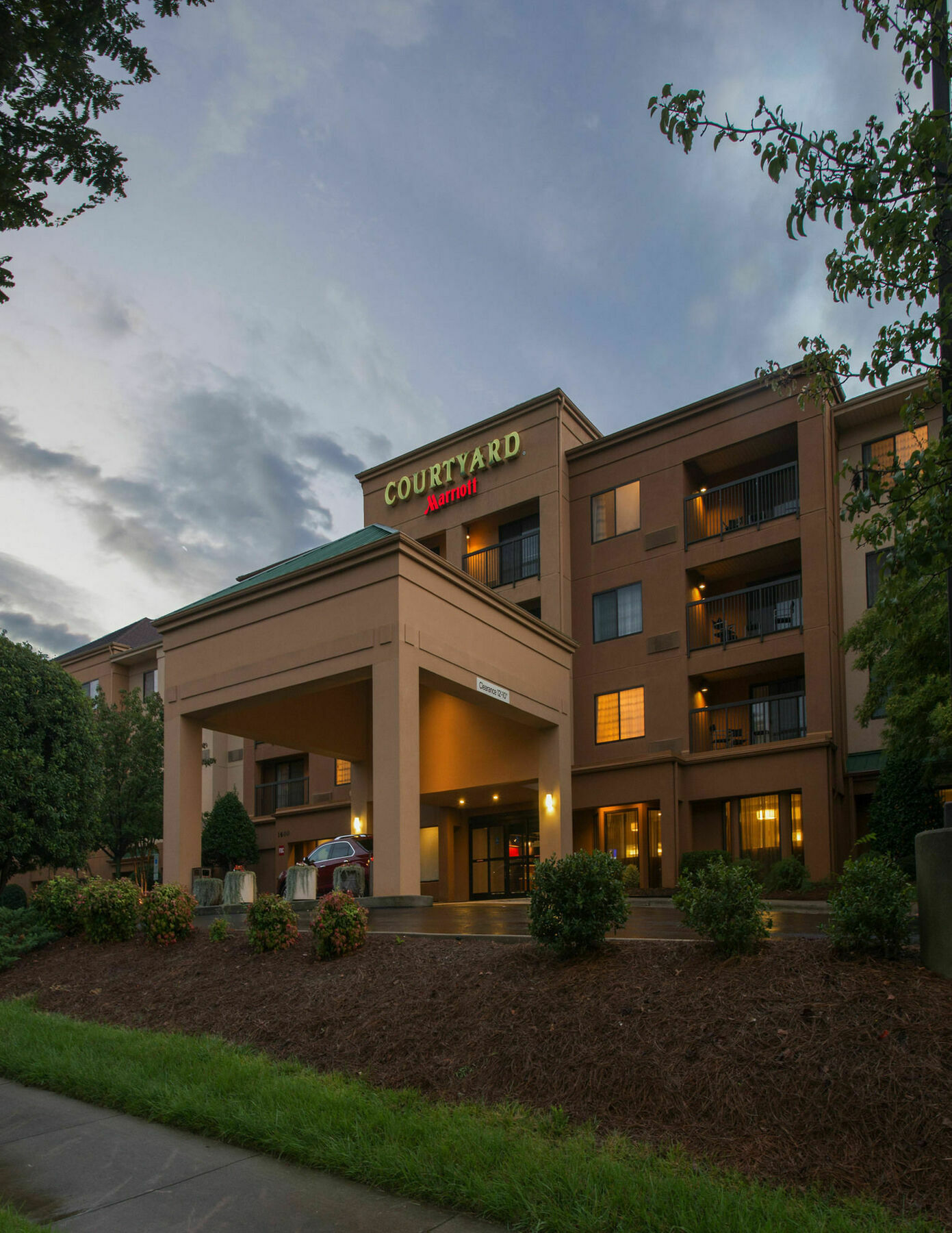Courtyard Winston-Salem Hanes Mall Εξωτερικό φωτογραφία